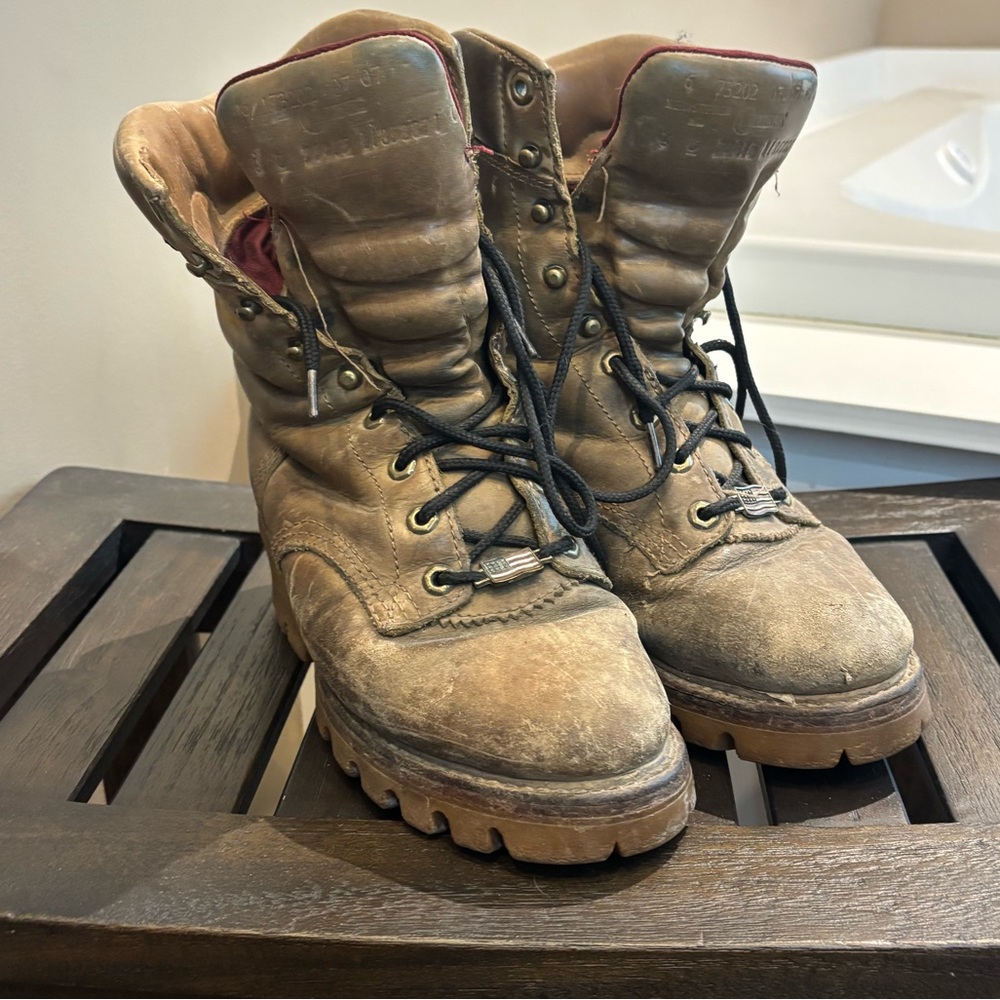 Chippewa logger boots